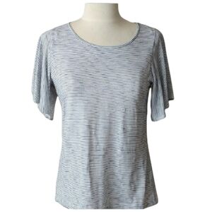 Black & White Striped Flowy Short Sleeve Top